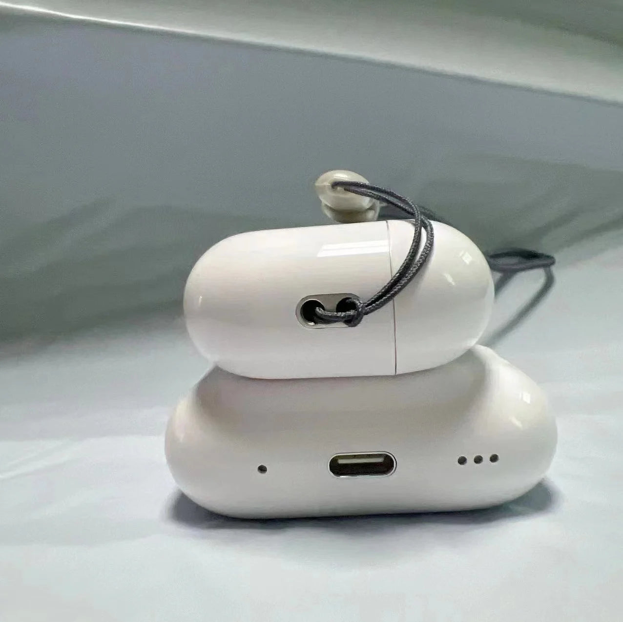 Apple AirPods Pro2 Wireless Headphone